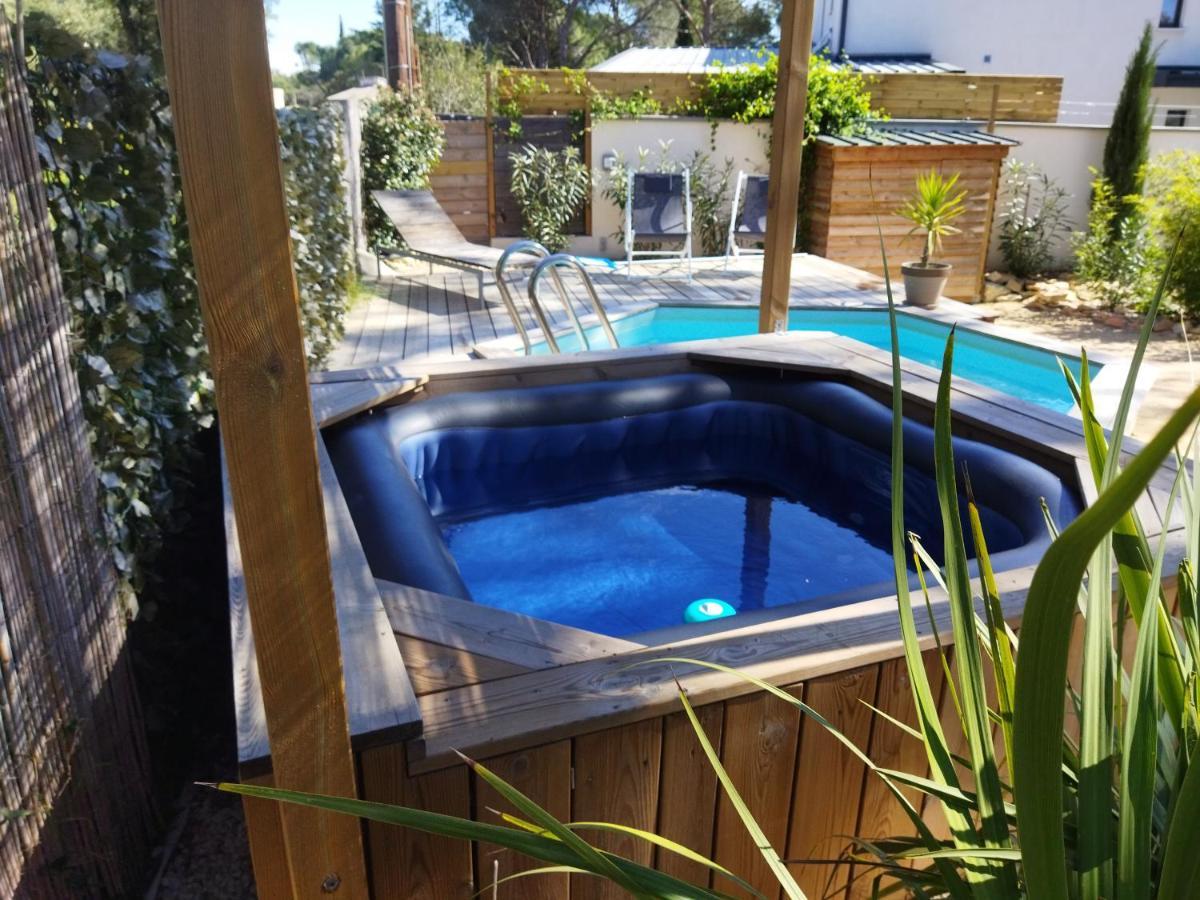 Maison 5 Personnes En Garrigue - Piscine-Spa Prive Langlade Εξωτερικό φωτογραφία